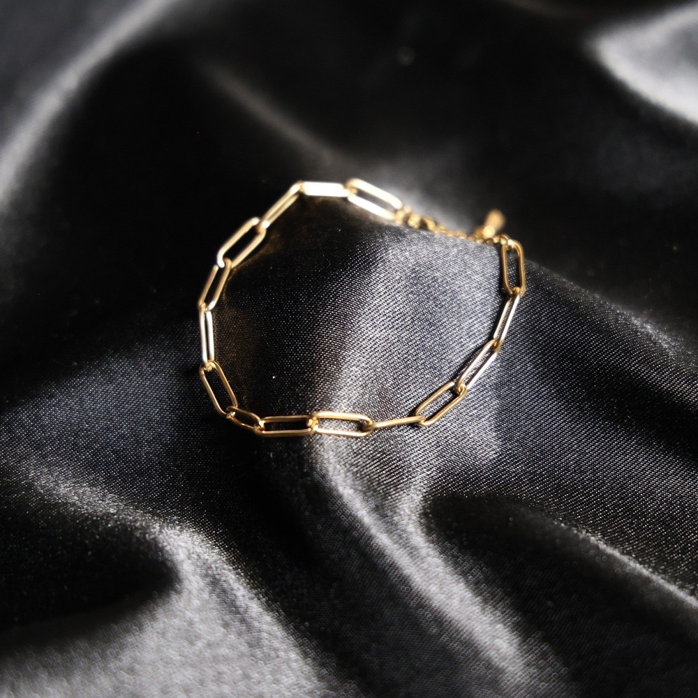 Gold Tone Paperclip Chain Bracelet Adjustable Link Minimalist Jewelry